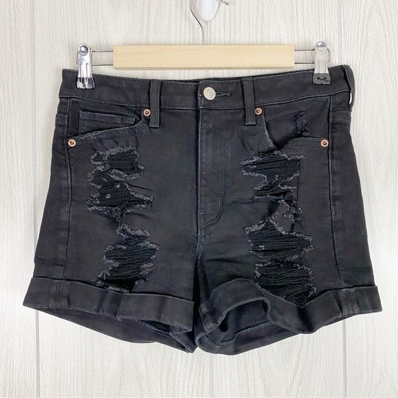 American Eagle Outfitters Pants - American Eagle | Black Distressed High Rise Mom Shorts Size 4